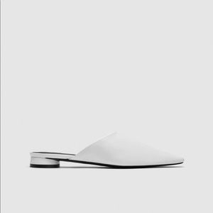 Soft Leather White Mule - Like New